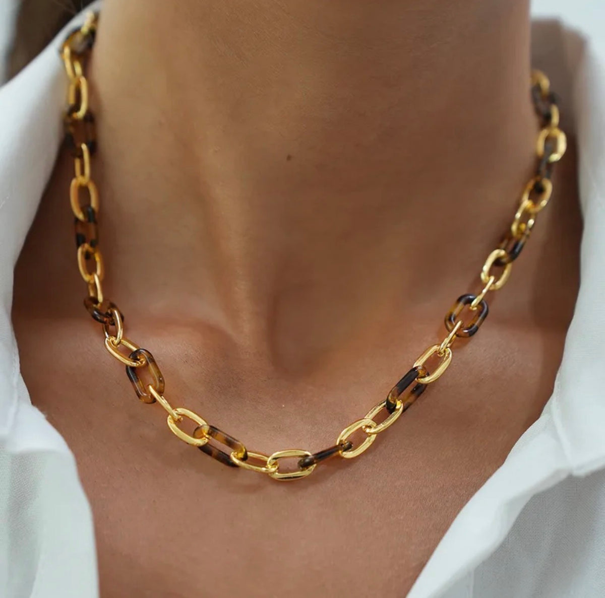 Collar Sauvage