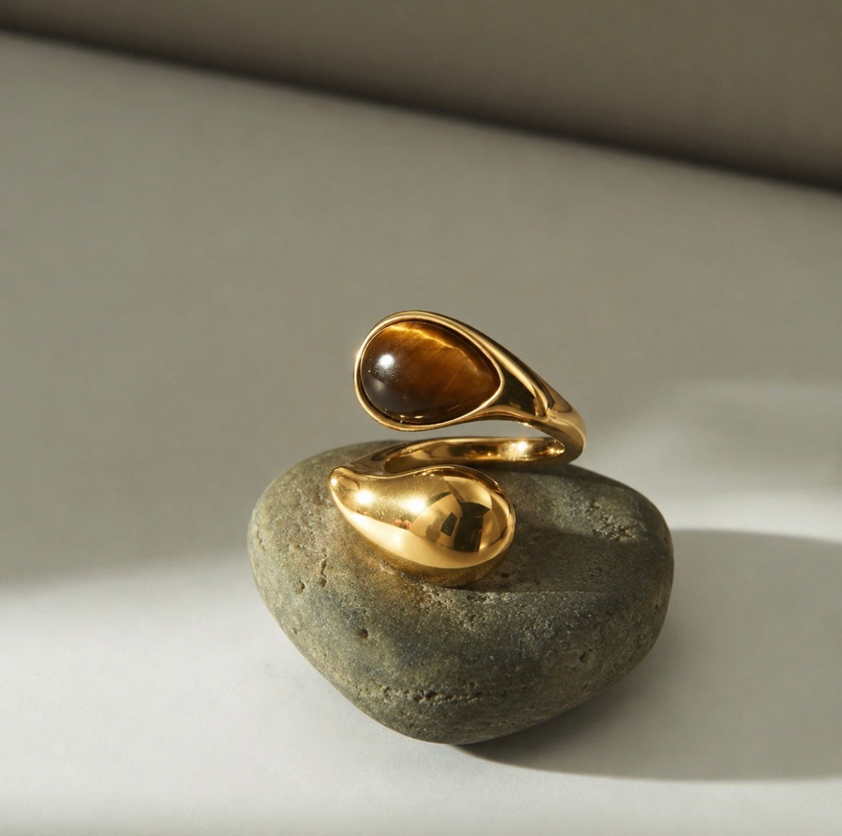Anillo Aveline
